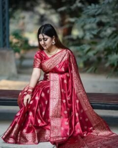 বেনারসি ইন্ডিয়ান সিল্ক শাড়ি+ব্লাউজ - S9 (মেরুন)